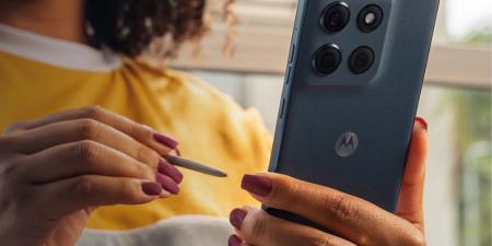 مراجعة شاملة لهاتف موتورولا (Moto G Stylus 5G (2025 الجديد - تكنو بلس