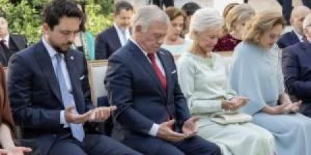 الملك وولي العهد يحضران عقد قران الأميرة عائشة بنت فيصل #عاجل - تكنو بلس