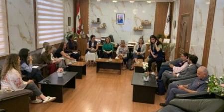 محافظ النبطية استقبلت وفدا من السفراء الاوروبيين وبحثوا سبل الدعم بظل الدمار الذي خلفه العدوان الاسرائيلي - تكنو بلس