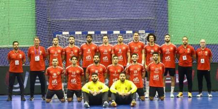 رجال يد الأهلي يلتقي منتدى درب السلطان المغربي  - تكنو بلس