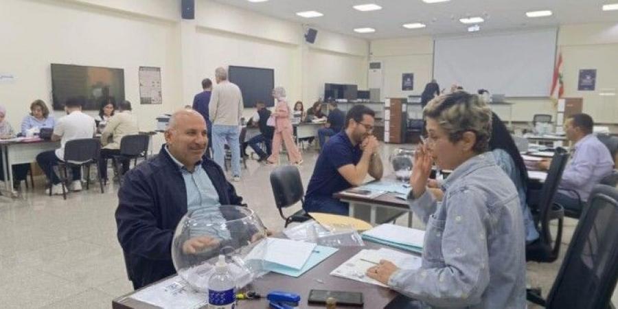 النشرة: 3 رؤساء لوائح لبلدية صيدا يتقدمون بطلبات ترشيحهم - تكنو بلس