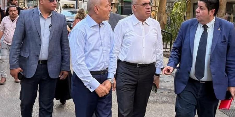 محافظ القاهرة يقود حملة مكبرة مفاجئة لرفع الإشغالات وغلق المقاهي المخالفة بالزمالك - تكنو بلس