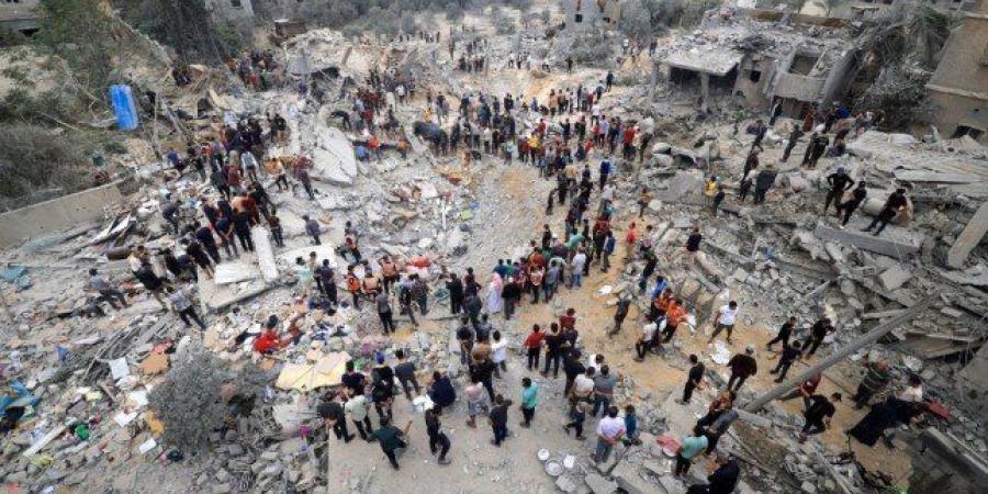استشهاد 7 فلسطينيين وإصابة آخرين جراء القصف الإسرائيلي المتواصل على قطاع غزة - تكنو بلس