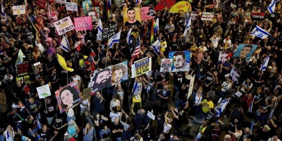 آلاف الإسرائيليين يتظاهرون لوقف الحرب وعائلات الأسرى تصف نتنياهو بـ"العدو" #عاجل - تكنو بلس