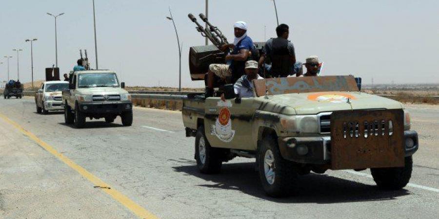 ليبيا: اشتباكات مسلحة في طرابلس بعد مقتل "غنيوة" ووحدة الانتشال تنتشل 6 جثث من محيط أبو سليم - تكنو بلس
