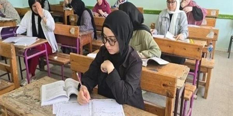 جدول امتحانات الثانوية العامة2025 لطلاب مدارس STEM - تكنو بلس