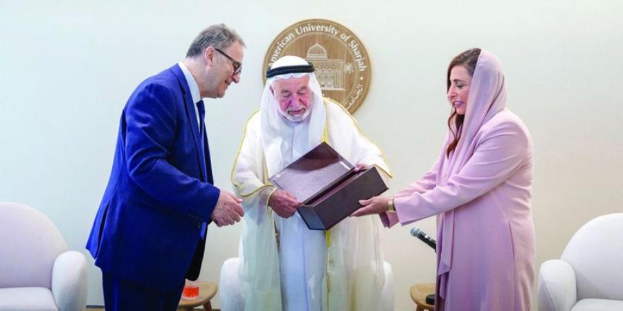 سلطان القاسمي يشهد توقيع مذكرة تفاهم بين «أميركيتَي» الشارقة والقاهرة - تكنو بلس
