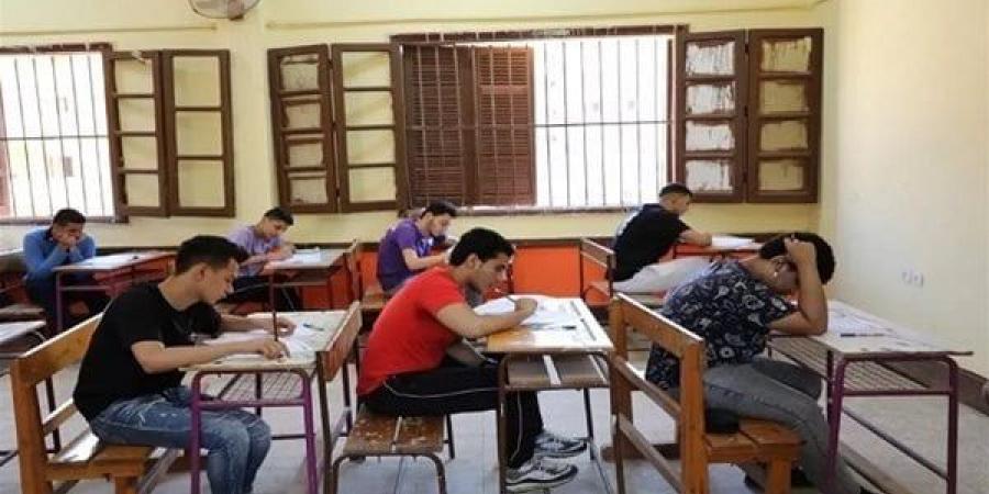وبدأ العد التنازلي.. جدول امتحانات الثانوية العامة 2025 علمي وأدبي (جديد وقديم) - تكنو بلس
