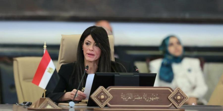 وزيرة التخطيط تُلقي كلمة مصر بالقمة التنموية الاقتصادية والاجتماعية ببغداد - تكنو بلس