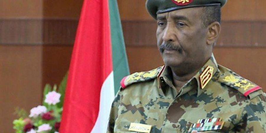 البرهان يعين أعضاءً جدد في مجلس السيادة الانتقالي في السودان - تكنو بلس