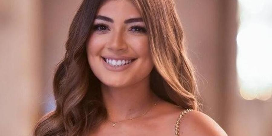 شاهد.. ليلى أحمد زاهر تتألق بإطلالة ساحرة في أحدث جلسة تصوير بعد زواجها - تكنو بلس