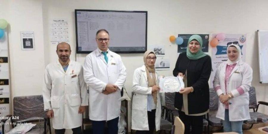«صحة القليوبية» تناقش مؤشرات برنامج مكافحة المقاومة لمضادات الميكروبات بحميات بنها - تكنو بلس
