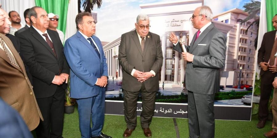 محافظ الدقهلية يضع حجر الأساس لمبنى مجلس الدولة - تكنو بلس