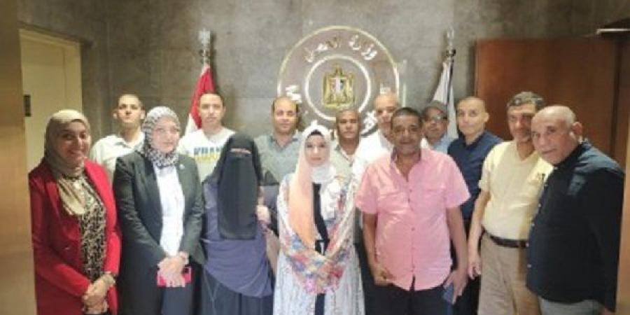 وزارة العمل تواصل برامجها التدريبية لتنمية قدرات العاملين - تكنو بلس