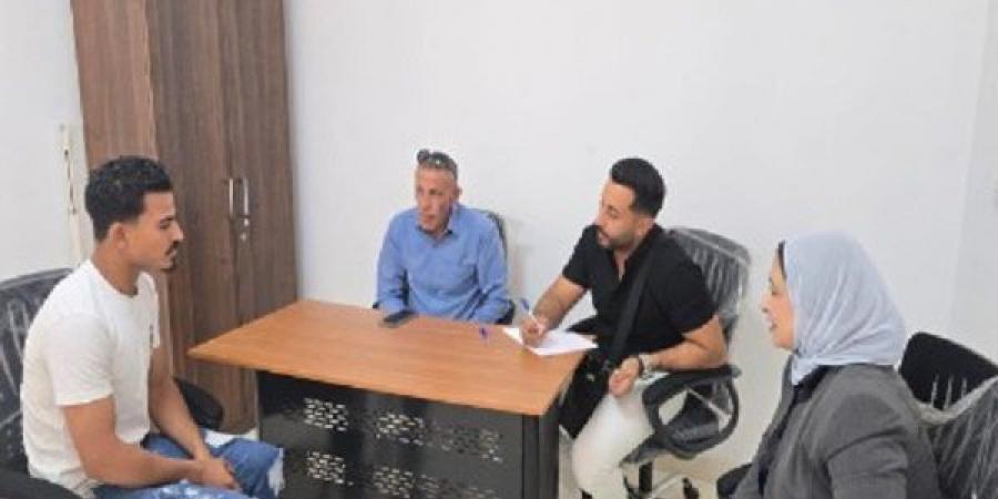 وزير العمل يعلن بدء اختبارات المتقدمين لوظائف زراعية بالأردن - تكنو بلس