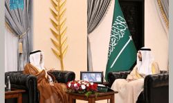 الأمير سعود بن نهار يلتقي رئيس جامعة الطائف