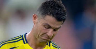 فاز رونالدو ببطولة واحدة مع النصر