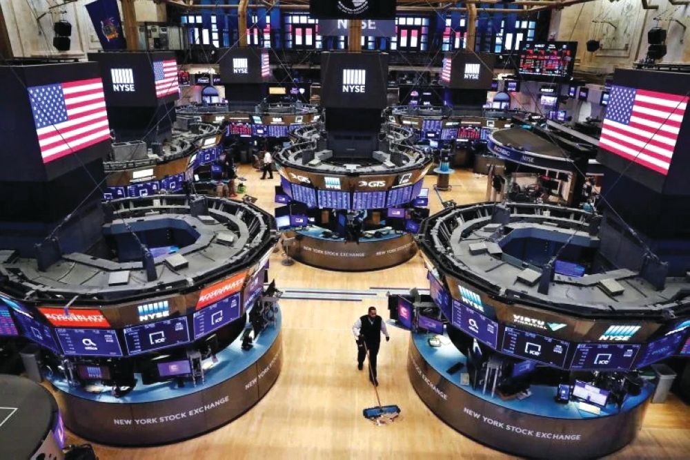 مؤشرات الأسهم الأمريكية تغلق على تباين
