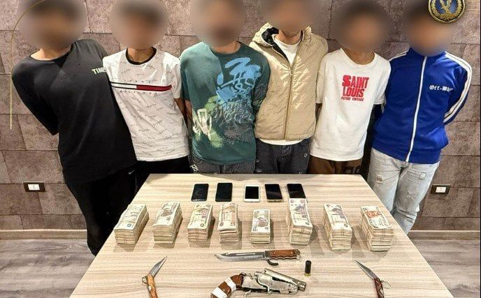 ضبط المتهمين بسرقة مبلغ مالي من شركة بالزيتون