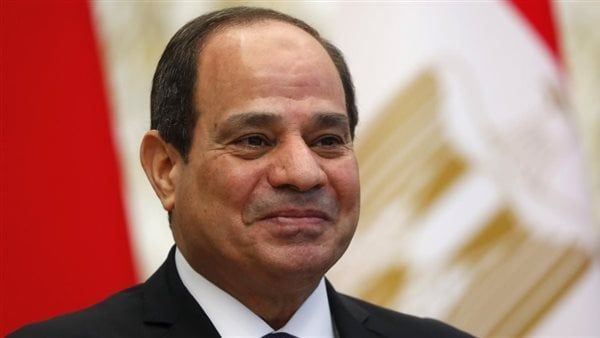 الرئيس السيسي يبحث مع وزير الزراعة مستجدات تطوير محطة الزهراء للخيول العربية