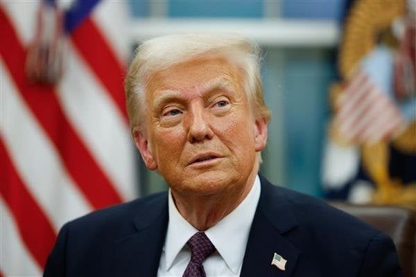 بعد إثارته الجدل بـ «قبعات ترامب 2028».. ماذا قال الرئيس الأمريكي عن ترشحه لـ ولاية ثالثة؟