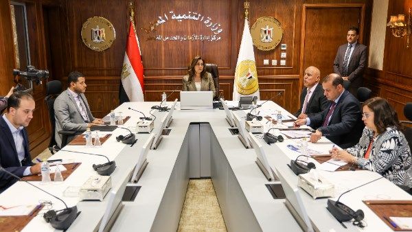 العربي للعدل والمساواة وزيرة التنمية المحلية تتابع مع المحافظات الموقف التنفيذي لمنظومات التصالح