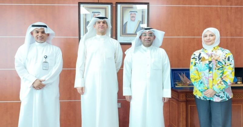 «القوى العاملة» تبحث مع السفير الياسين المستجدات بشأن استقدام العمالة الإندونيسية