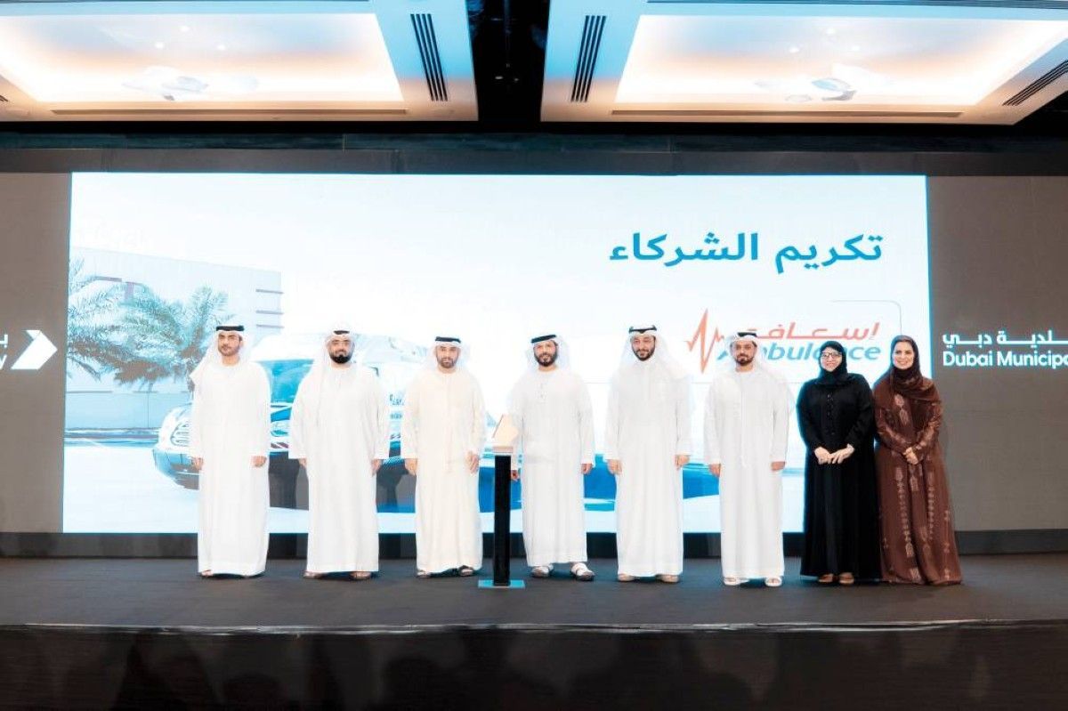 بلدية دبي تُكرم 45 من شركائها الاستراتيجيين والداعمين