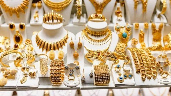 سعر الذهب في الأردن اليوم الثلاثاء 6 مايو 2025.. وعيار 21 يسجل هذا الرقم