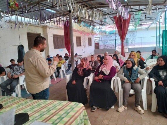 شباب القليوبية يتعرف على آليات المشاركة السياسية في لقاء تثقيفي بالقناطر الخيرية