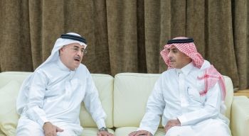 وكيل إمارة الشرقية يعزي المهندس أمين الناصر في وفاة والدته