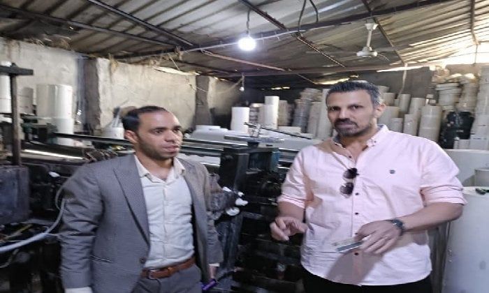 ضبط 2.5طن خامات تصنيع بلاستيك مجهولة المصدر داخل مصنع «بير سلم» بإيتاي البارود