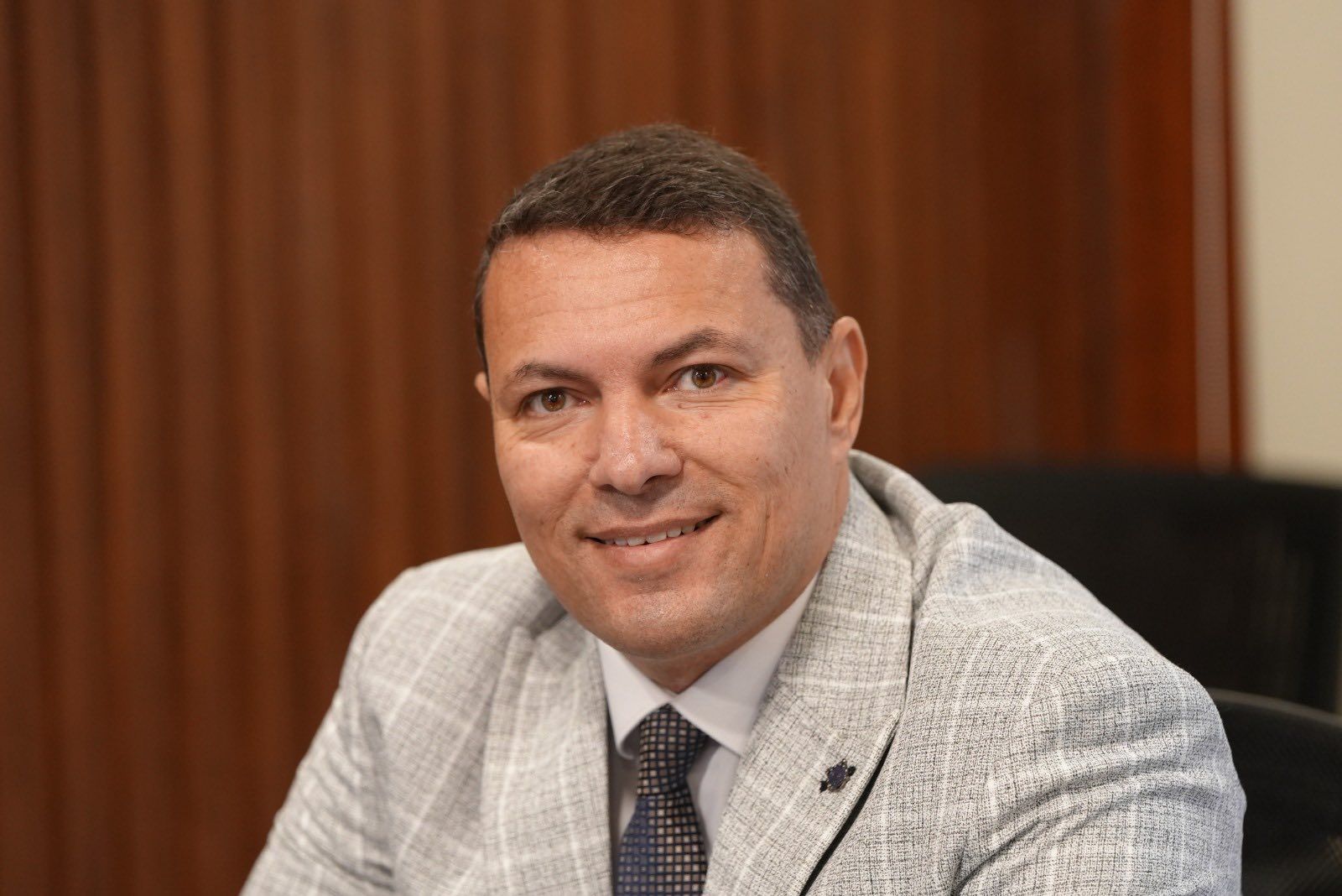 12a8296de4.jpg
