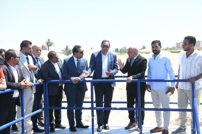 تخدم ٦٠ ألف نسمة.. محافظ قنا يفتتح محطة مياه شرب الجبيل المدمجة