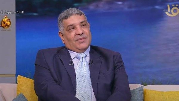 العربي للعدل والمساواة خبير سياسي: ضربات أمريكية موجعة للحوثيين وتدمير لميناء الحديدة ومطار صنعاء