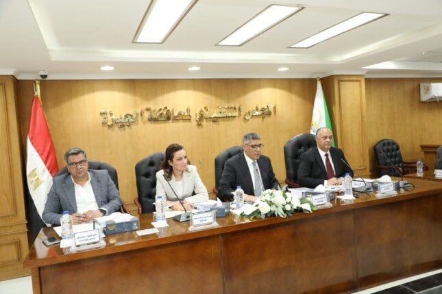 تسهيلات سفر وبرامج سياحية.. بروتوكول تعاون بين جامعتى بنها الأهلية ومصر للطيران