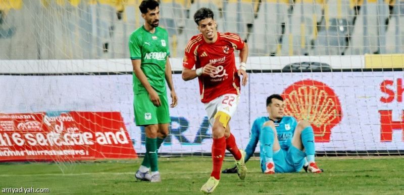 الأهلي يقسو على المصري برباعية