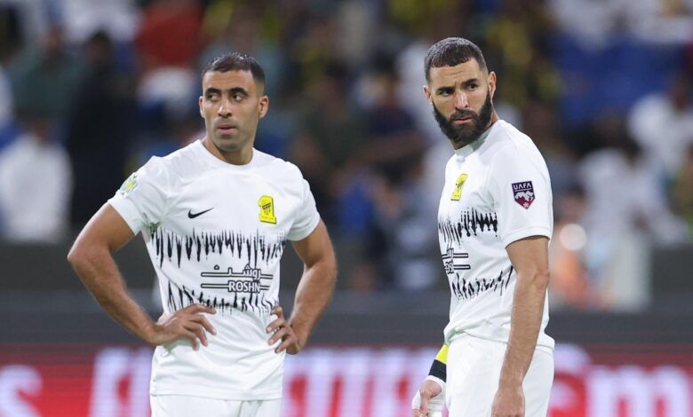 حمدالله يكشف تفاصيل أزمة القميص رقم «9» مع بنزيما