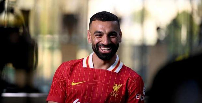 محمد صلاح: أحلم بالفوز بالكرة الذهبية.. وهذه أزمتي مع ساديو ماني محمد صلاح: أحلم بالفوز بالكرة الذهبية.. وهذه أزمتي مع ساديو ماني