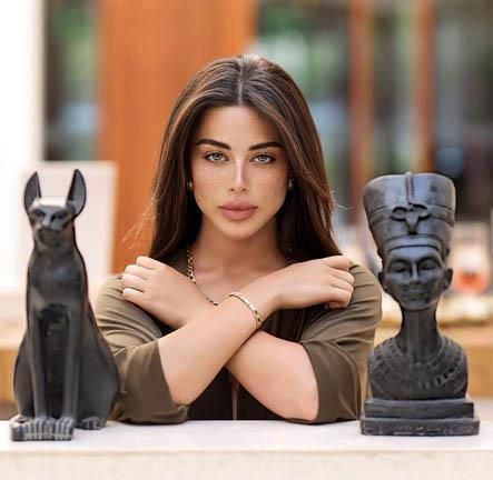 يارا السكري يارا السكري