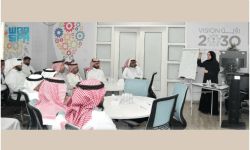 جامعة أم القرى تطلق برنامجًا تدريبيًا لتأهيل وترخيص العاملين في خدمة ضيوف الرحمن