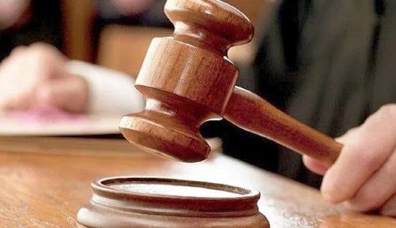 السجن المشدد 15 عامًا لشقيقين شرعا في قتل آخر بمغاغة بسبب خلافات ثأرية