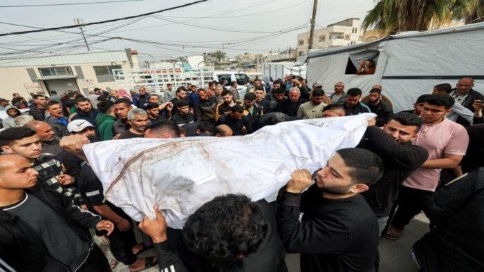 بينهم أب وابنته.. 6 شهداء فلسطينيين بقصف إسرائيلي على مدينتي غزة وخان يونس