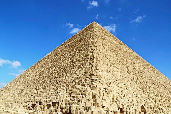 «استخدموا تقنية بركانية».. باحثون يكشفون كيف بنى المصريون القدماء الأهرامات