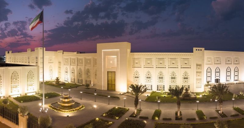 «الخارجية»: جهود مخلصة يبذلها الدبلوماسيون الكويتيون دفاعا عن قضايا ومصالح الوطن