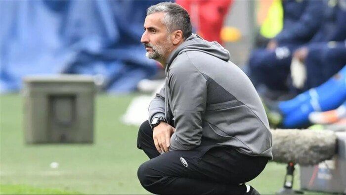 خوسيه ريفيرو يصل القاهرة خلال ساعات لتوقيع عقود تدريب الأهلي