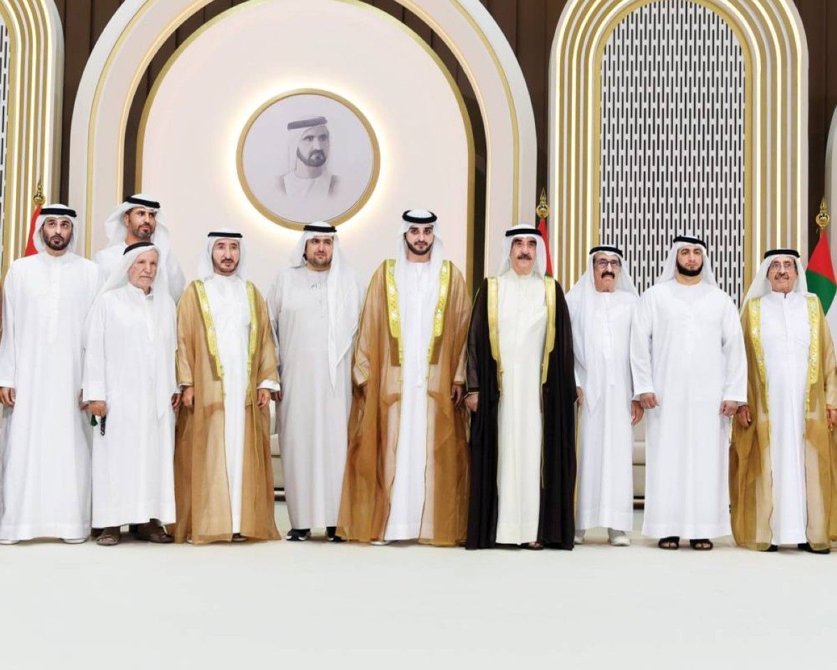 سعود المعلا خلال الحفل بحضور حشر بن مكتوم وراشد وسعيد بن حمدان وبطي بن مكتوم ومكتوم بن بطي ومحمد النابودة