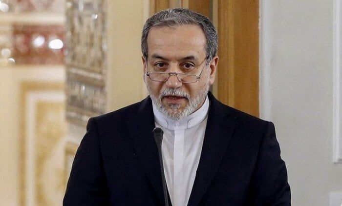 إيران تحذر الأوروبيين من عواقب تفعيل 