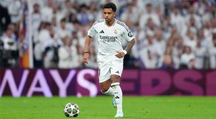 رودريجو يغادر تدريبات ريال مدريد بعد حديث مع أنشيلوتي.. ما السبب؟