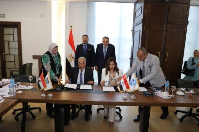 غرفة تجارة الإسكندرية تستضيف قيادات التأمين الصحي الشامل